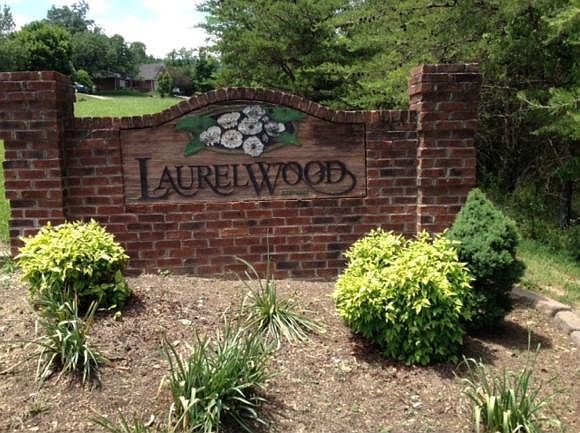 1st image of Laurelwood Dr