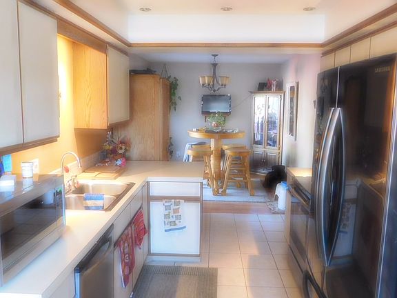 Kitchen /Dining Room