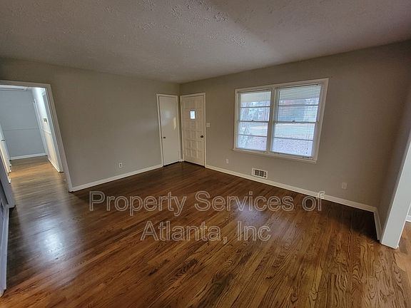 4th image of 1824 Mackinaw Pl SE