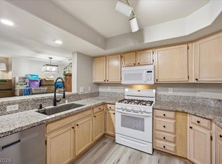 7950 W Flamingo Rd UNIT 1017, Spring Valley, NV 89147