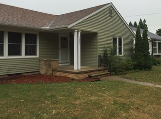 2007 S Farragut St, Bay City, MI 48708