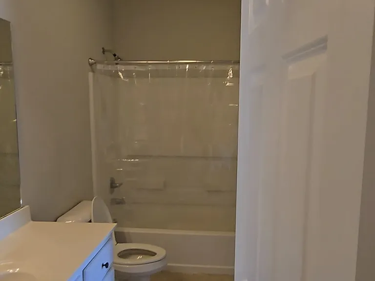 818 Meadow Bend Dr #G — Photo 1