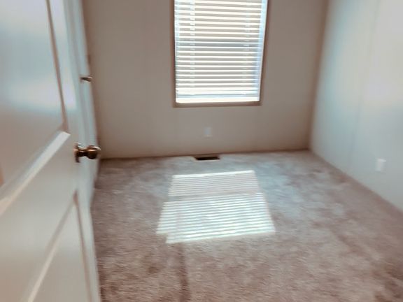 5th image of 8720 Ironwood Ave #195