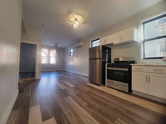 1st image of 1148 Rogers Ave #2A