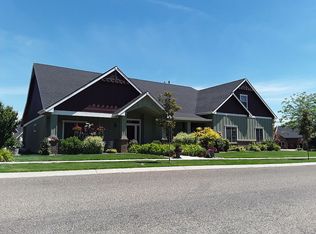 380 E Sunrise Rim Rd, Nampa, ID 83686