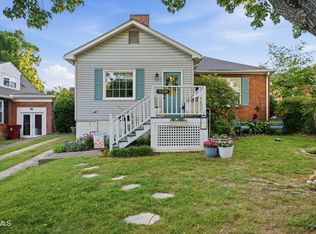 108 W 11th Ave, Johnson City, TN 37604