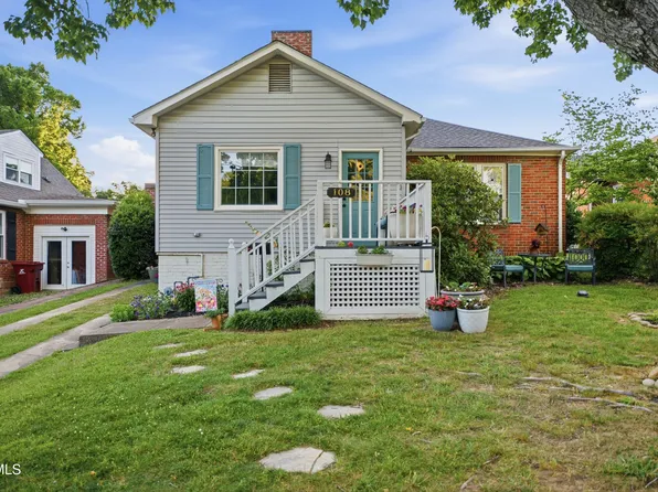 108 W 11th Ave, Johnson City, TN 37604