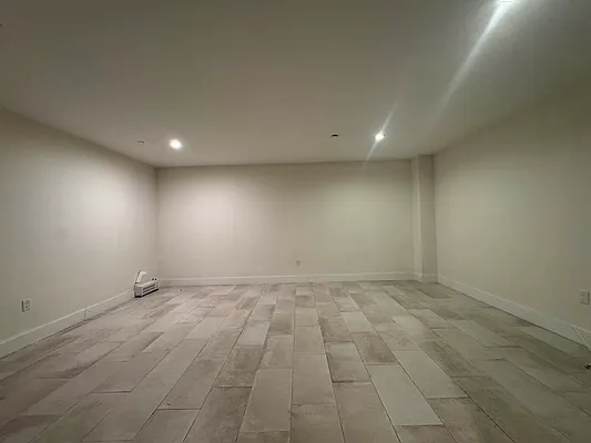 Rented by Pear NYC LLC | media 34