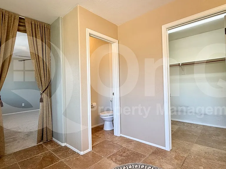 2314 W Spur Dr — Photo 31