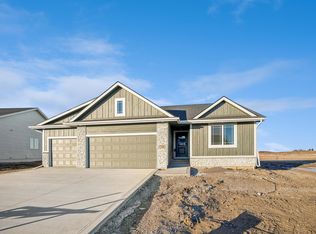 726 SW Cattail Rd, Grimes, IA 50263