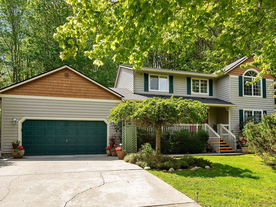 1st image of 924 Grennan Pl