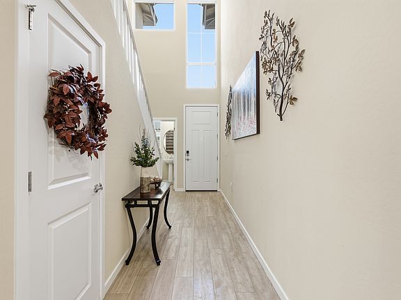 2nd image of 737 E Beauchamp Dr #102