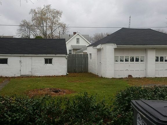 Garage & Shed