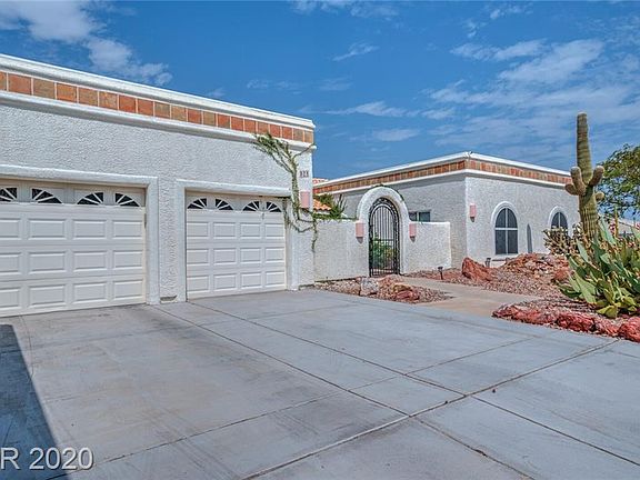 4th image of 928 Villa Grande Way