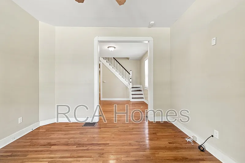 2 bed, 1.5 bath, $1,650 — Photo 4