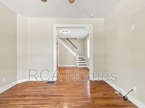 4th image of 1013 E Morris St