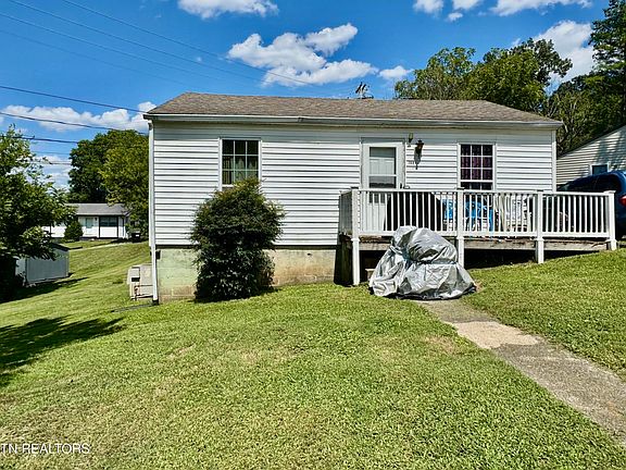 3rd image of 108 James Ave
