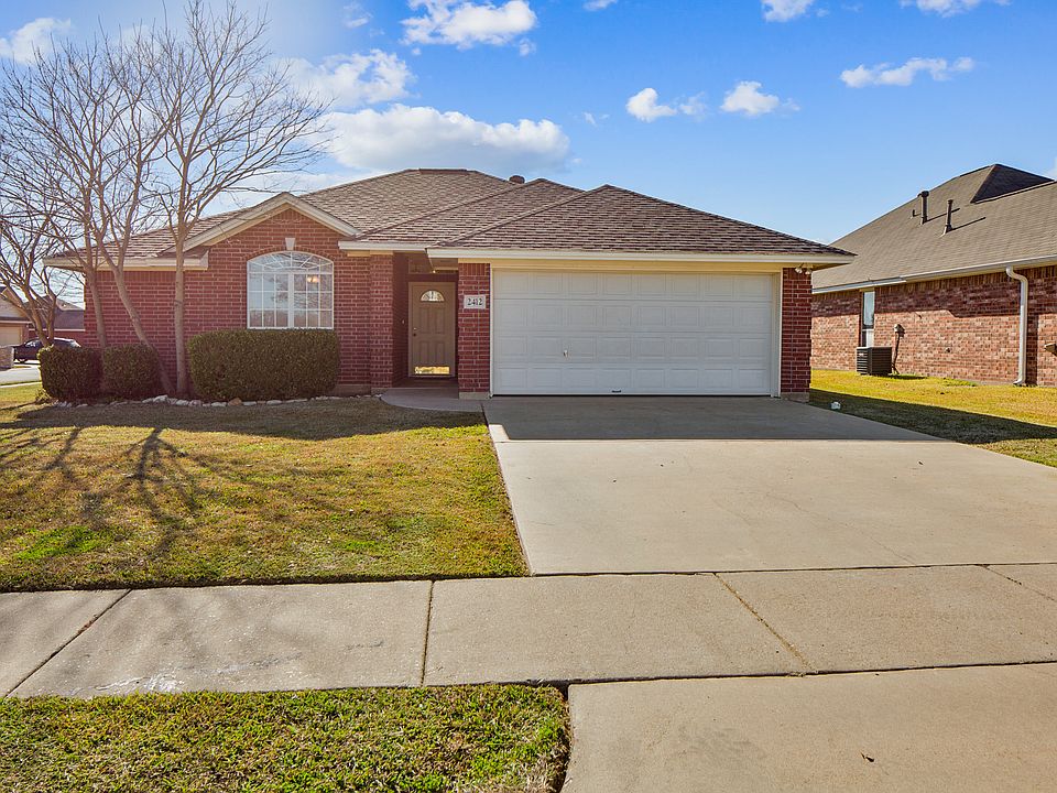 1st image of 2412 Antelope Ln