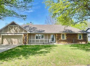 6254 SW 25th St, Topeka, KS 66614