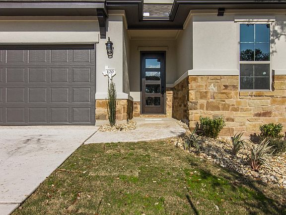 The Brynlee Front Door