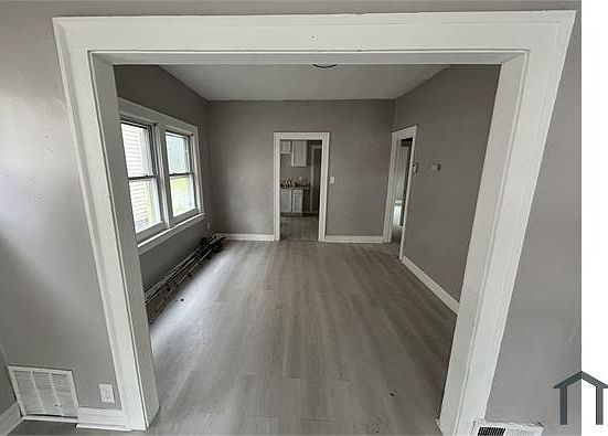 2nd image of 11010 Dove Ave #1