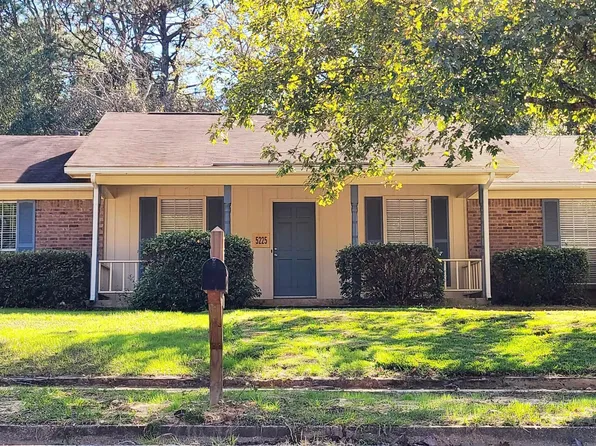 5225 Wilhelm Dr, Mobile, AL 36618