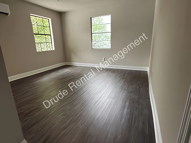 208 Wilbert Dangerfield Dr — Photo 37