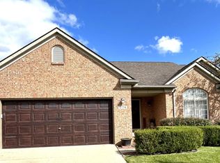 274 Dundee Ridge Dr, Dundee, MI 48131