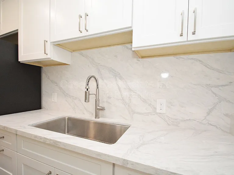 338 Elm Ave #2 — Photo 5