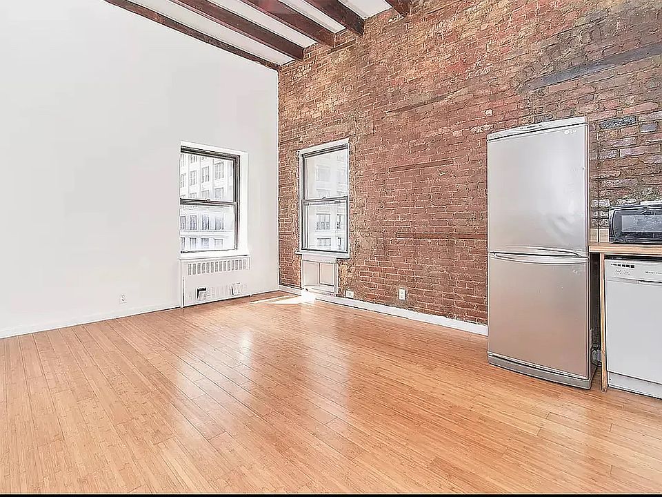 1st image of 459 Park Ave S #3C