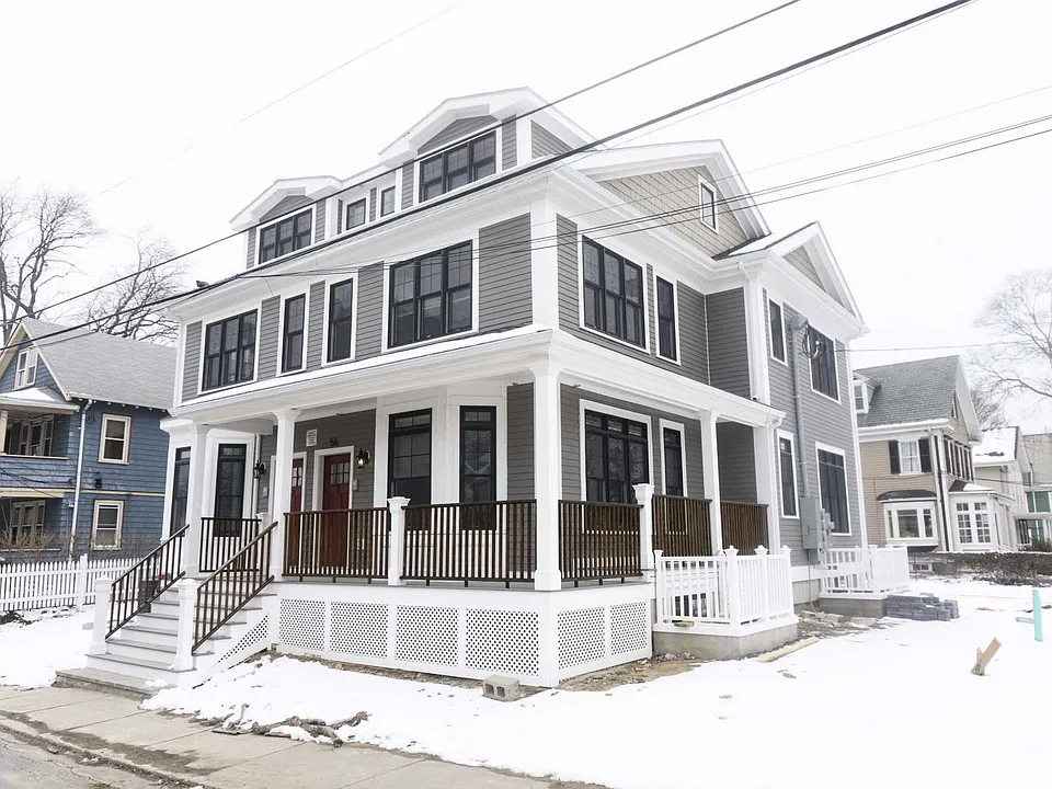 Athol St
