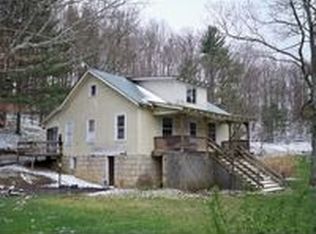 1074 Low Gap Rd, Princeton, WV 24740