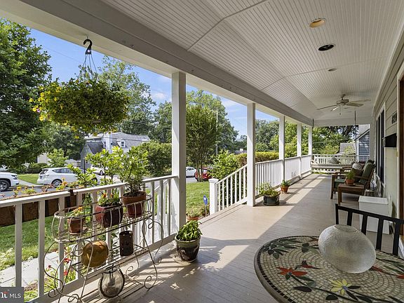5th image of 6214 Wagner Ln