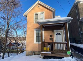 2156 N Main St, Dubuque, IA 52001