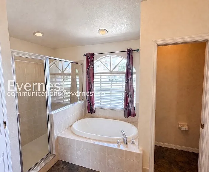 6930 Frascati Loop — Photo 12