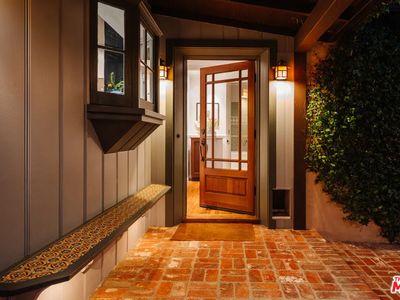 415 Huntley Dr, West Hollywood, CA, 90048