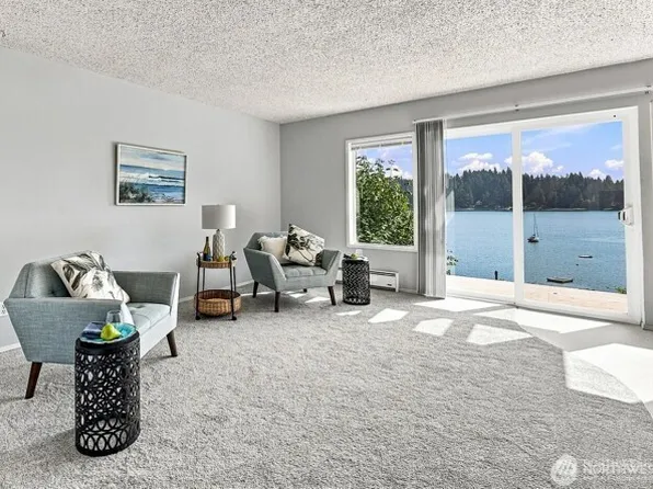 924 Shorewood Drive #C28, Bremerton, WA 98312