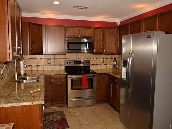 4th image of 3476 Willow Ln