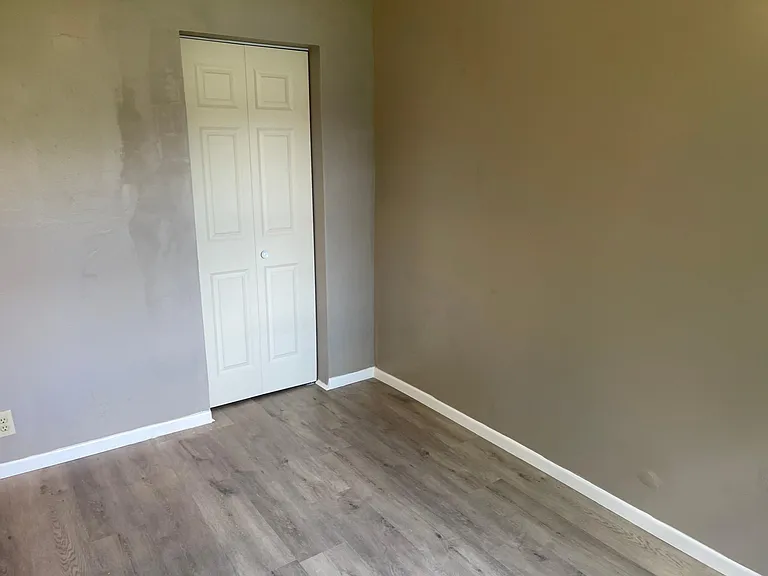 420 38th Street Pl — Photo 10