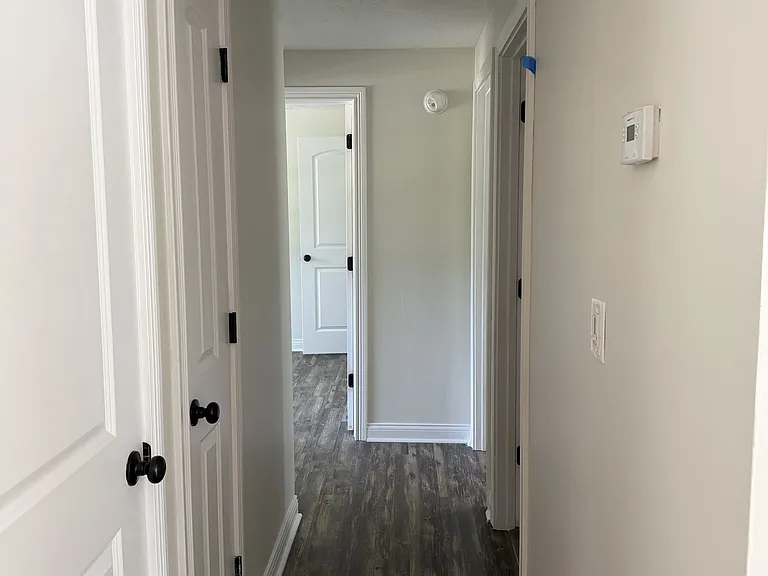 8510 Silver Fox Rd — Photo 4