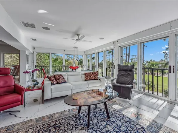 764 Eagle Creek DR #301, NAPLES, FL 34113