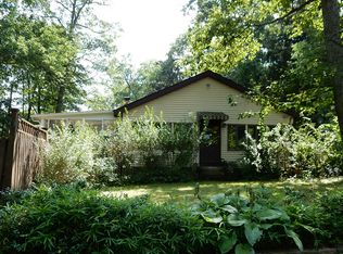 9 Cliff Rd, West Milford, NJ 07480