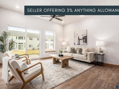 8035 E Tencate Pl, Sioux Falls, SD, 57110