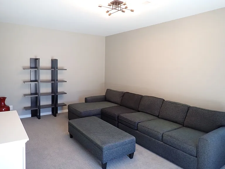 10226 Jade Gardens Dr — Photo 43