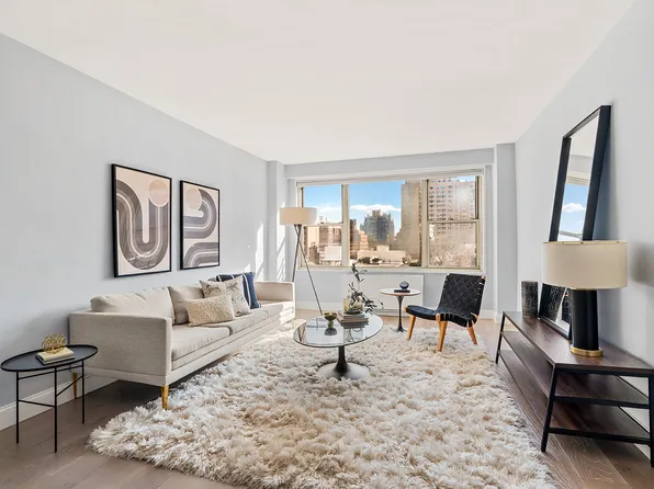 400 East 85th Street image 1 of 5