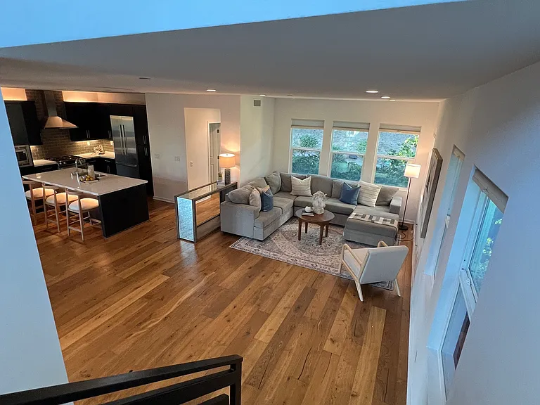 8336 Summit Way — Photo 1