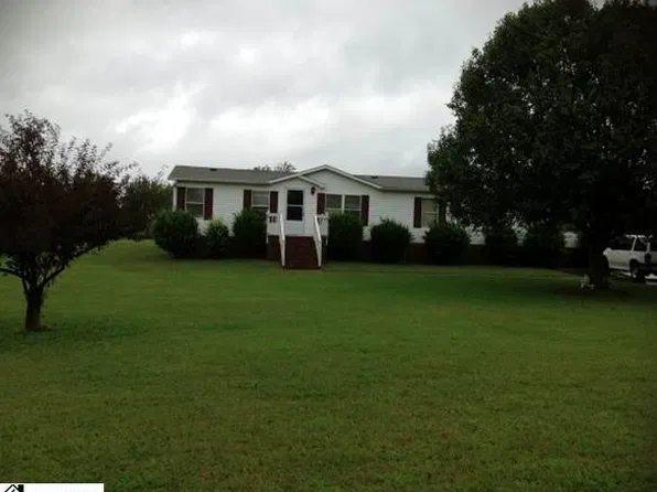 9 Rolling Meadows Ave, Greenville, SC 29605