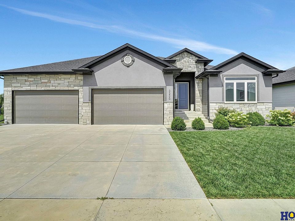 3230 Tree Line Dr, Lincoln, NE 68516 | Zillow