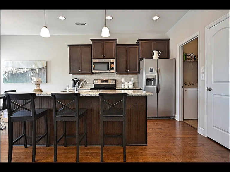 605 Summerdawn Pl — Photo 22