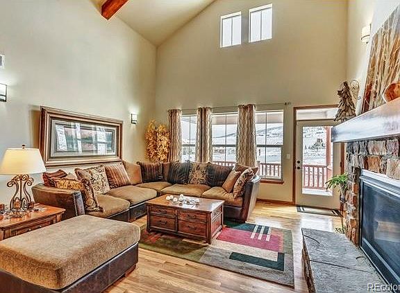 2nd image of 103 Sagebrush Trl